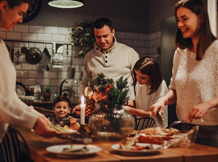 family celebrating thanksgiving in Arizona